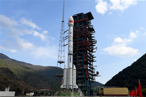 我国成功发射通信技术试验卫星九号：2021中国航天收官
